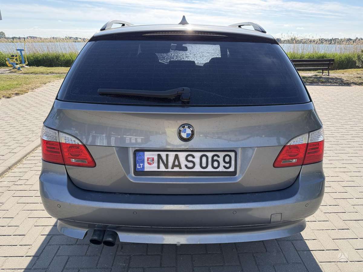 BMW 525, 2.5 l., Универсал