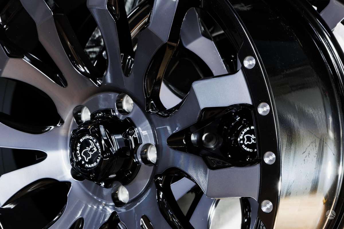 -Kita- Jeep, light alloy, R20