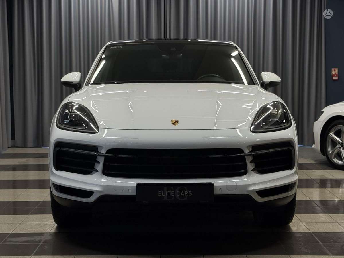 Porsche Cayenne Coupe - 1