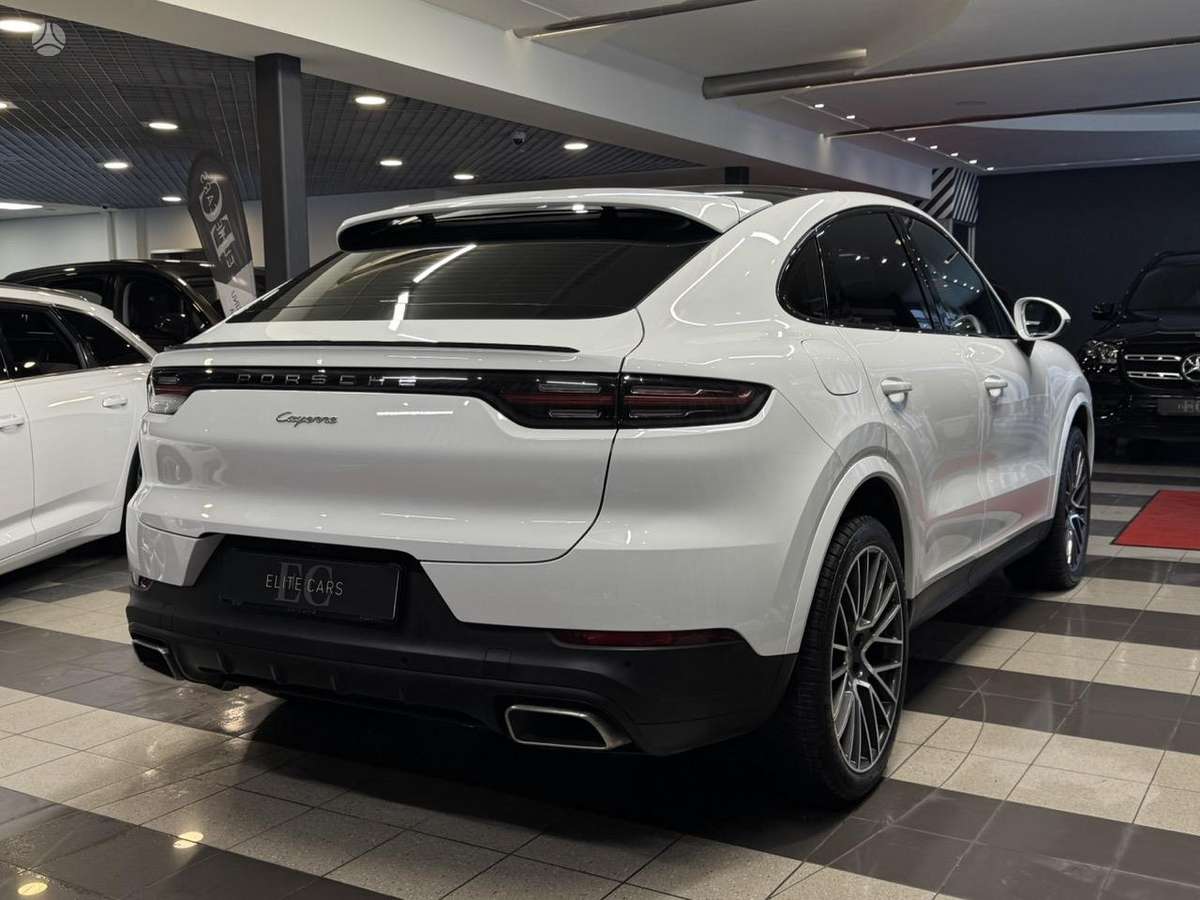 Porsche Cayenne Coupe - 4
