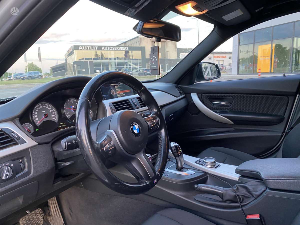 BMW 320, 2.0 l., Универсал