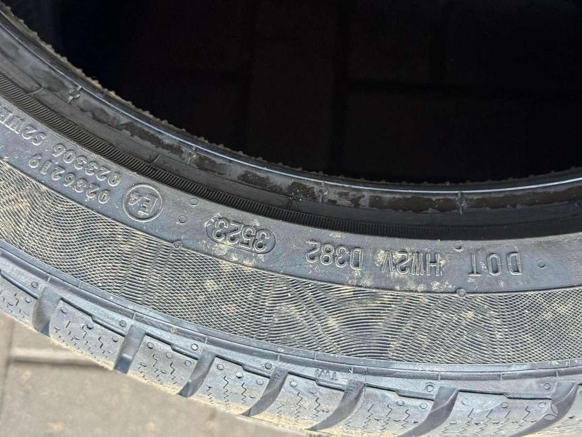 Continental WINTERCONTACT TS830P 2023, winter 265/35 R19