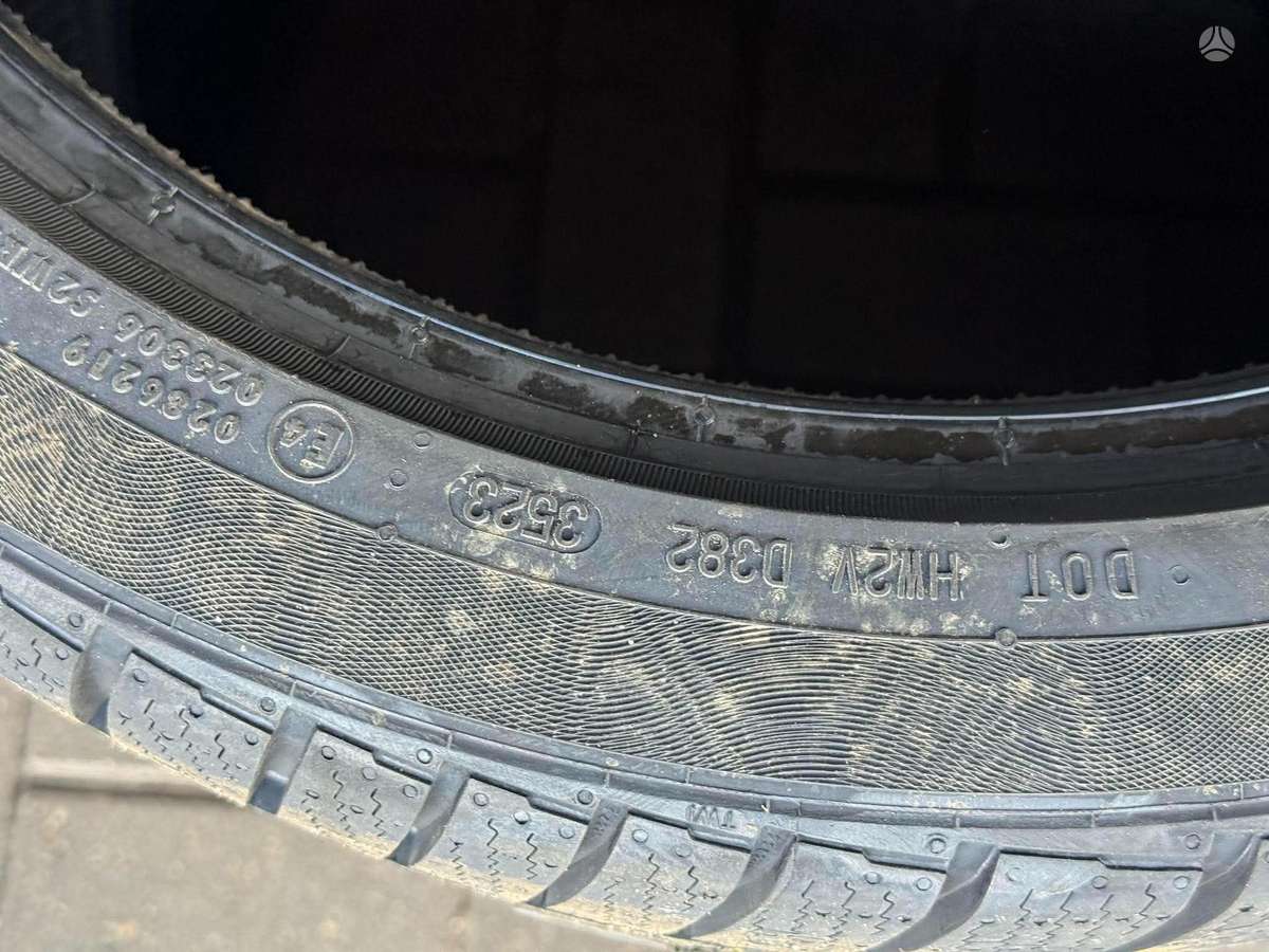 Continental WINTERCONTACT TS830P 2023, зимние 265/35 R19
