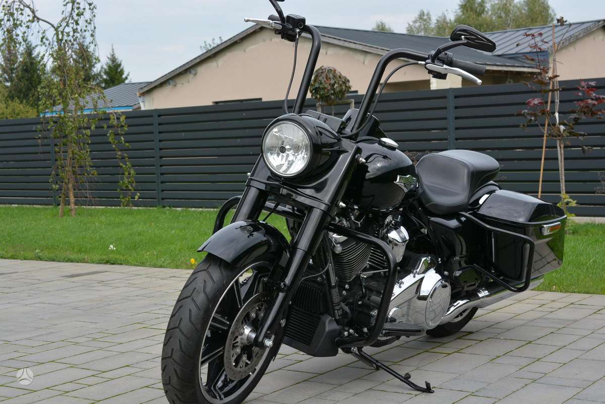 Harley-Davidson FLHR 1746cc, чопперы / круизеры / custom