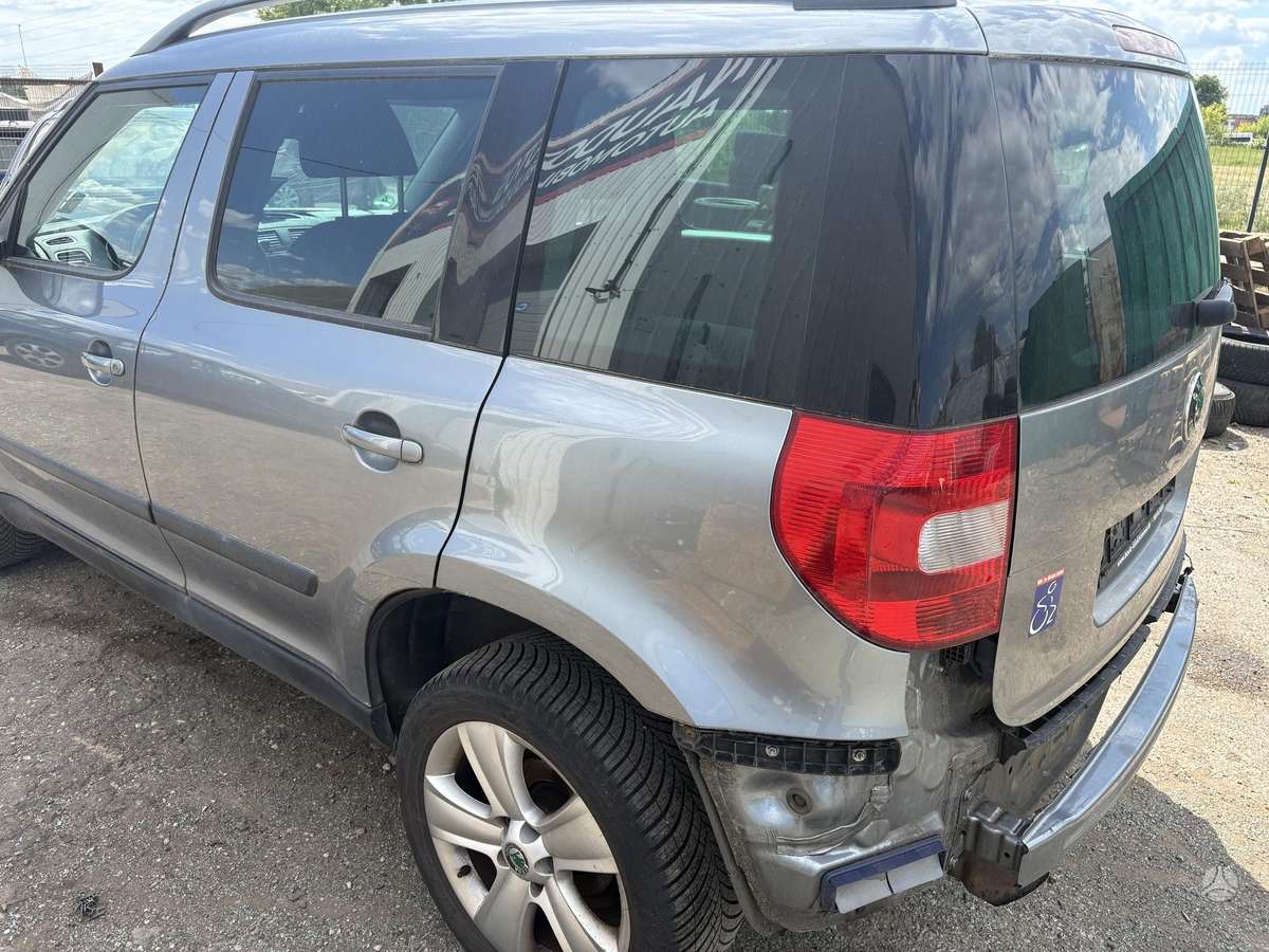Skoda Yeti 37068366700