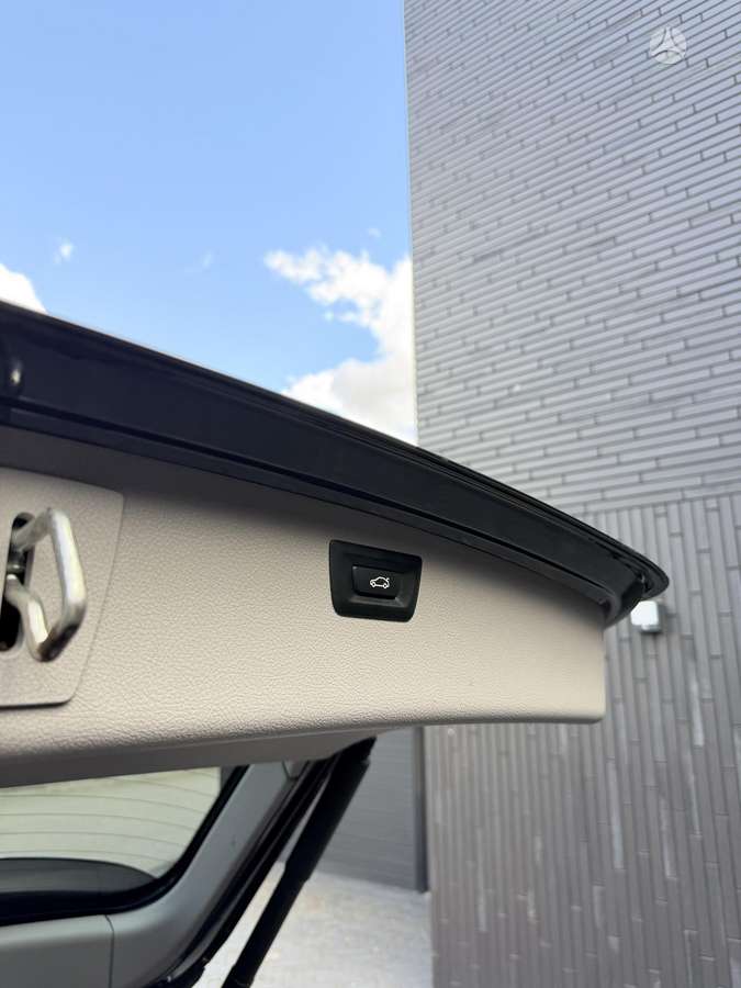 BMW 318, 2.0 l., Универсал