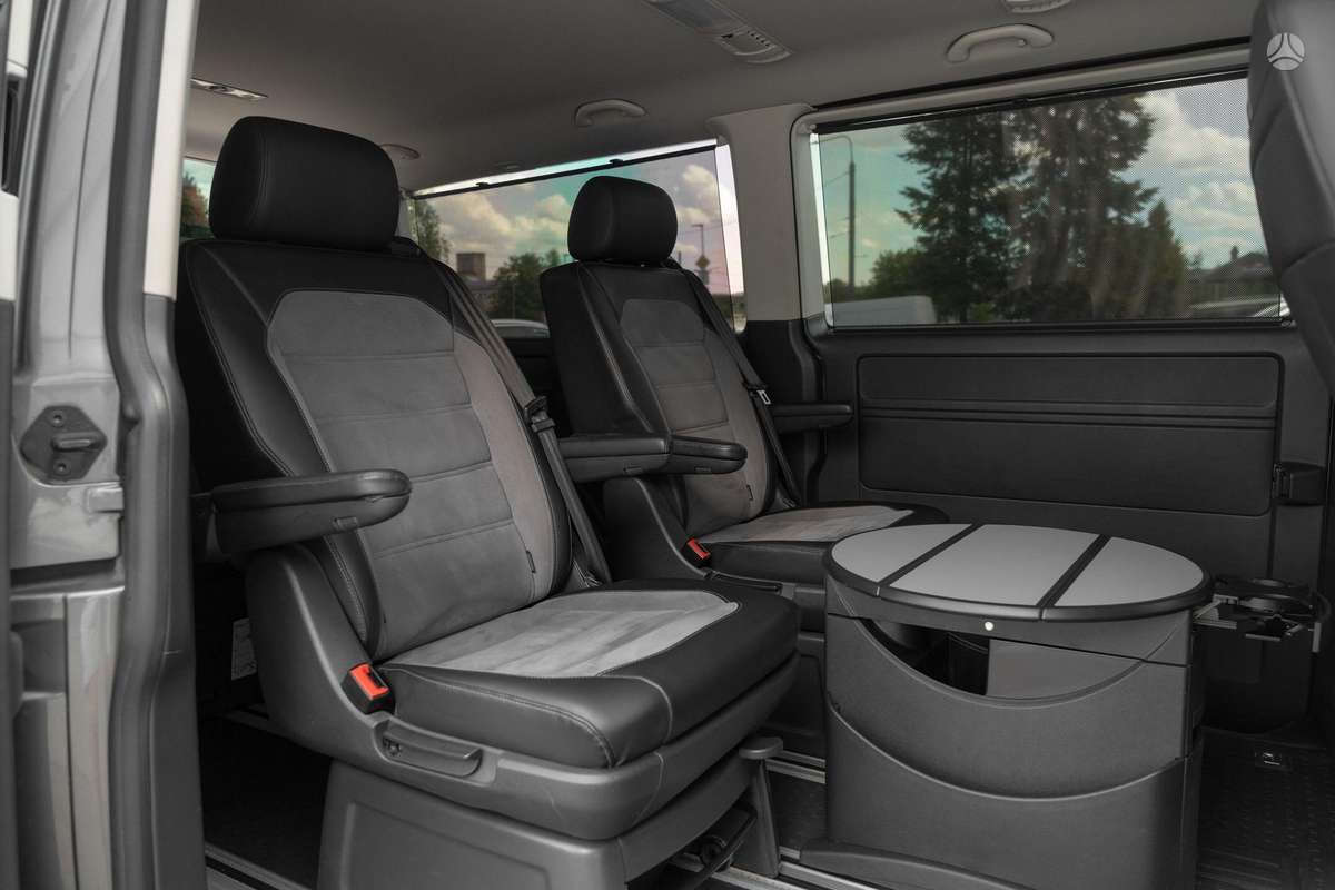 Volkswagen Multivan, 2.0 l., mpv / minivan
