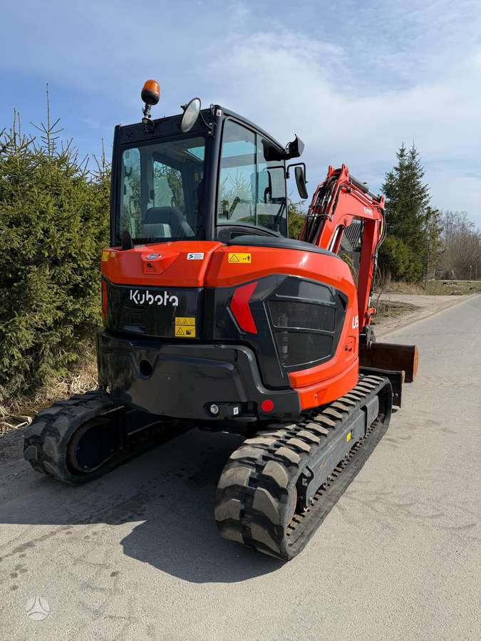 Kubota U56-5, мини-экскаваторы