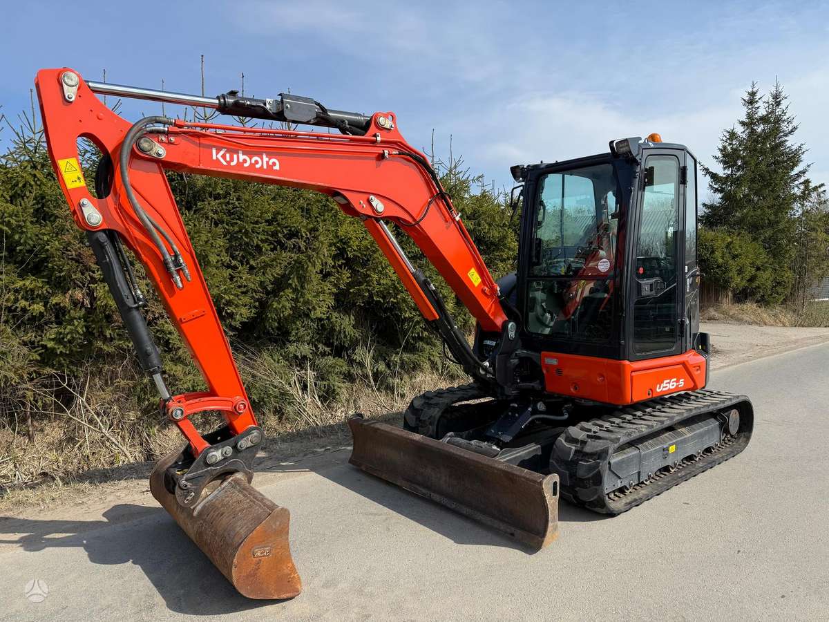 Kubota U56-5, мини-экскаваторы