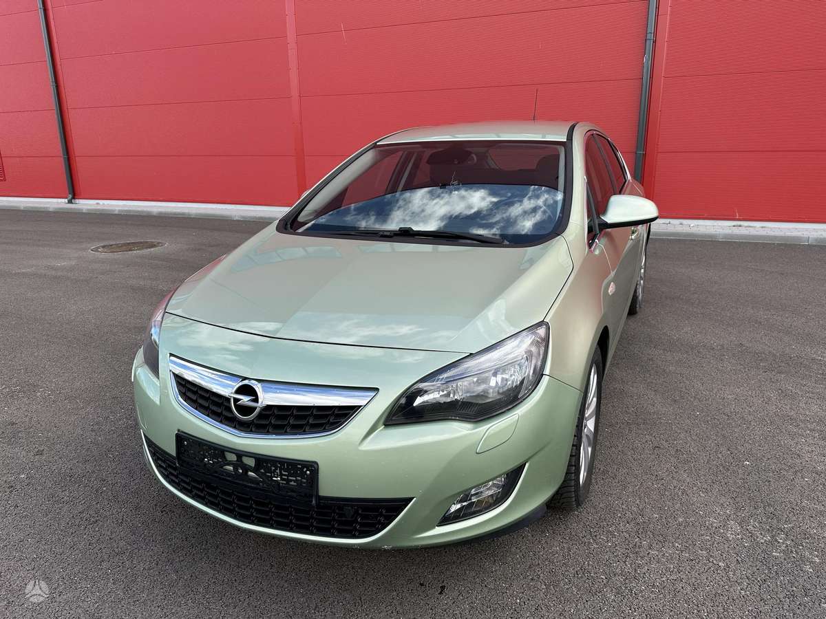 Opel Astra, 1.4 l., hatchback