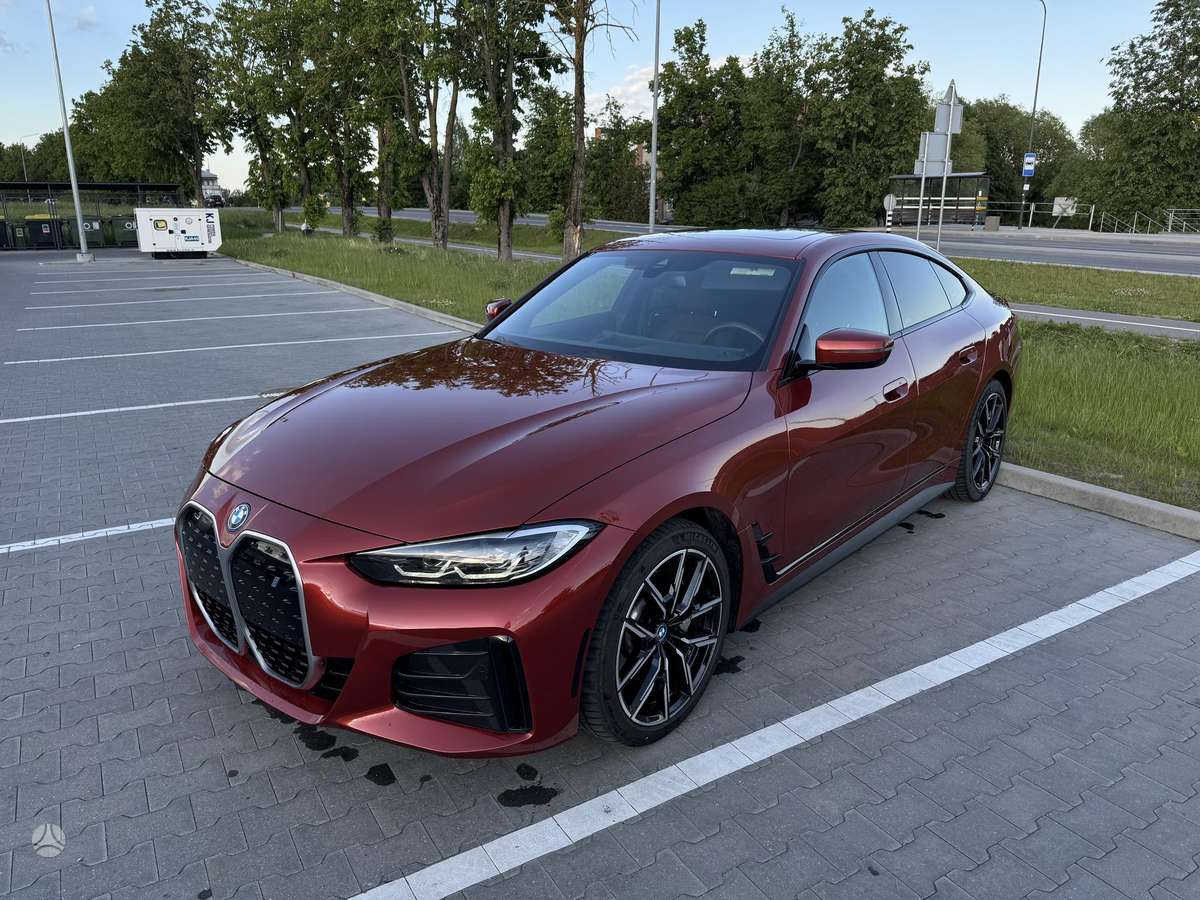 BMW i4, hečbekas