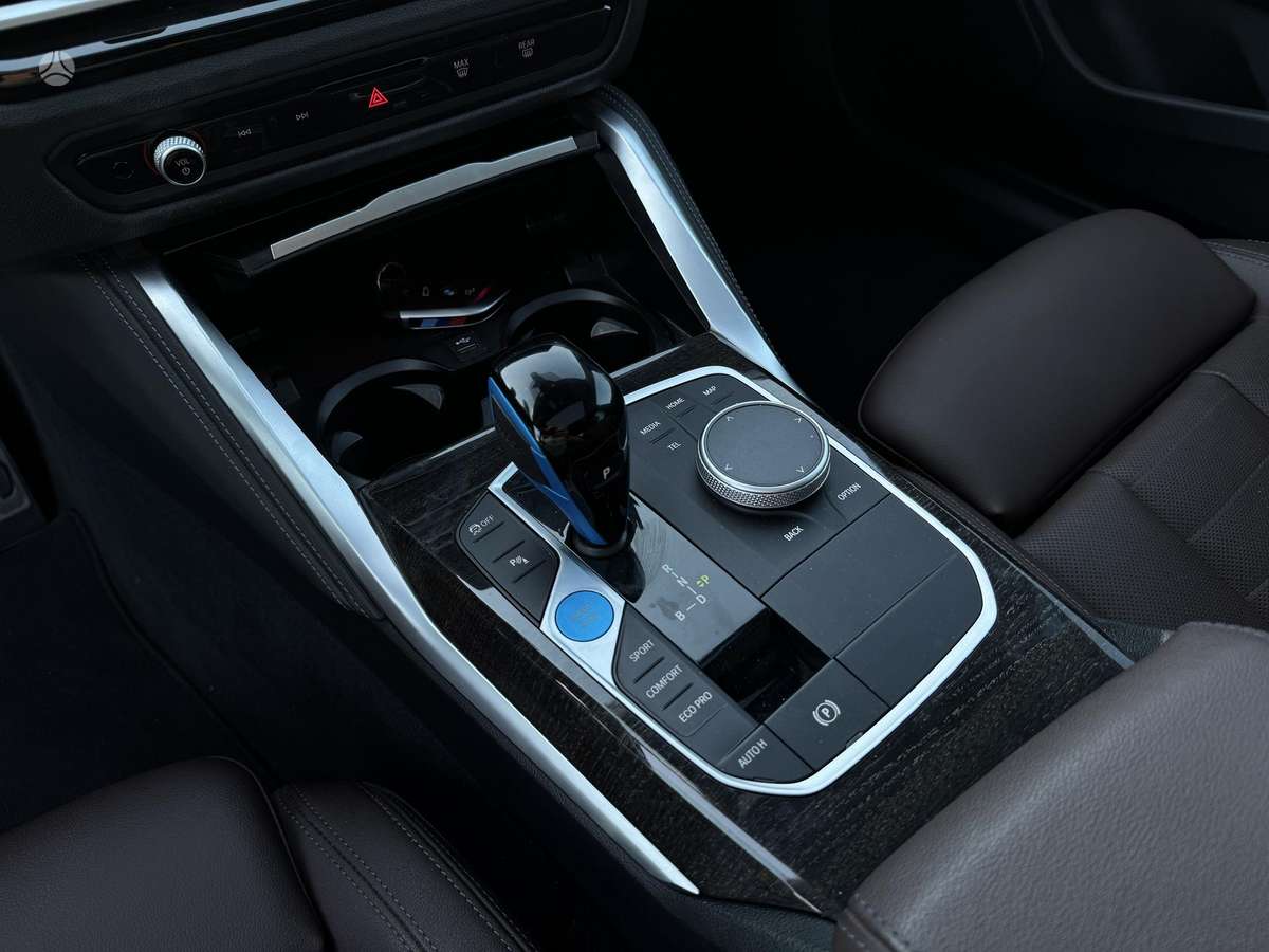 BMW i4, hečbekas