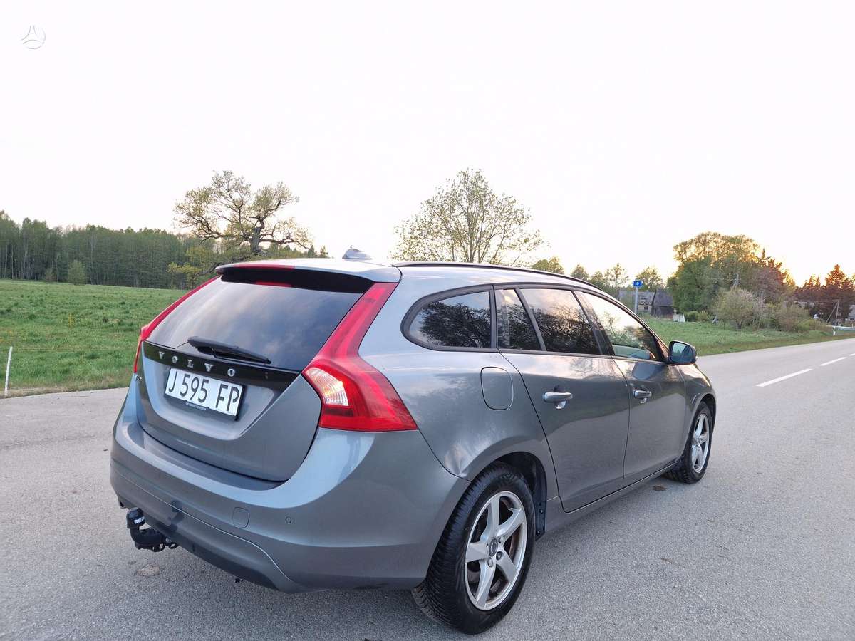 Volvo V60, 2.0 l., Универсал