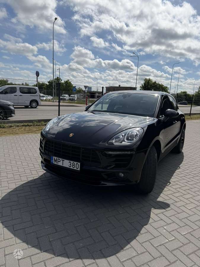 Porsche Macan - 10
