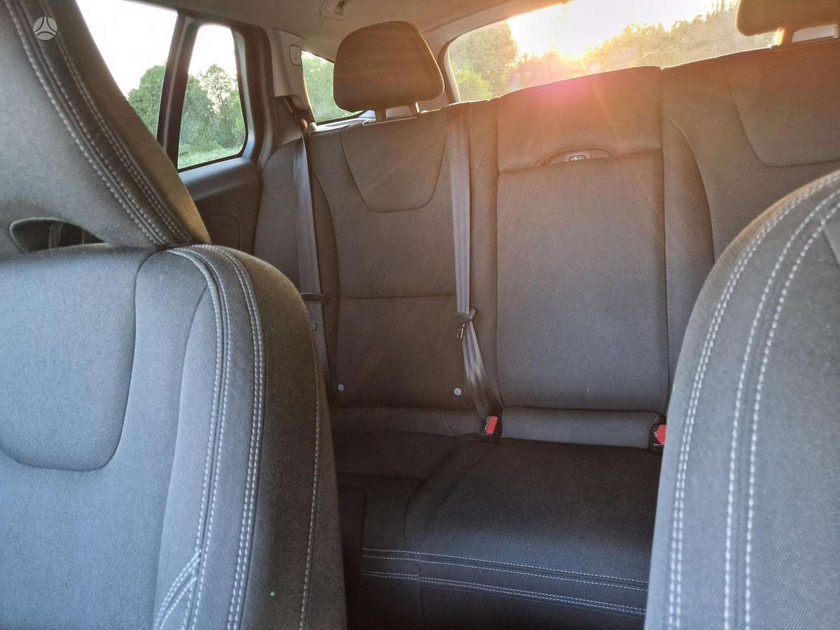 Volvo V60, 2.0 l., Универсал