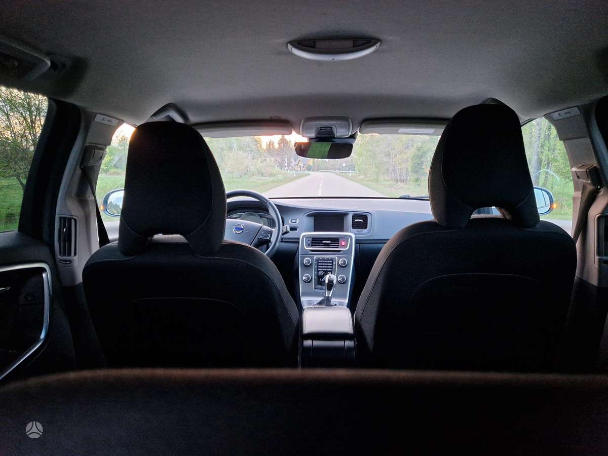 Volvo V60, 2.0 l., Универсал
