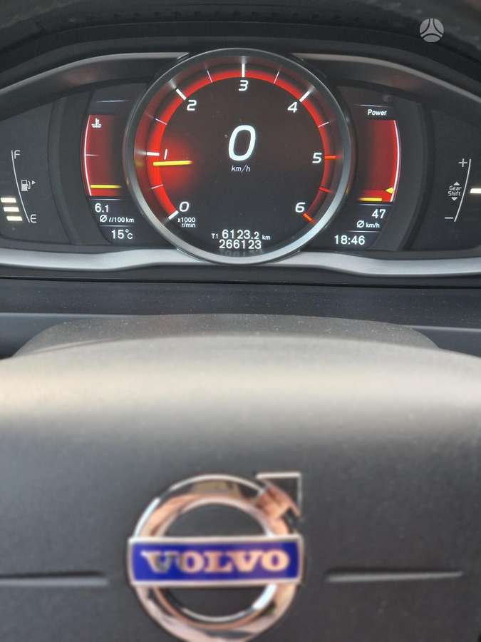 Volvo V60, 2.0 l., Универсал