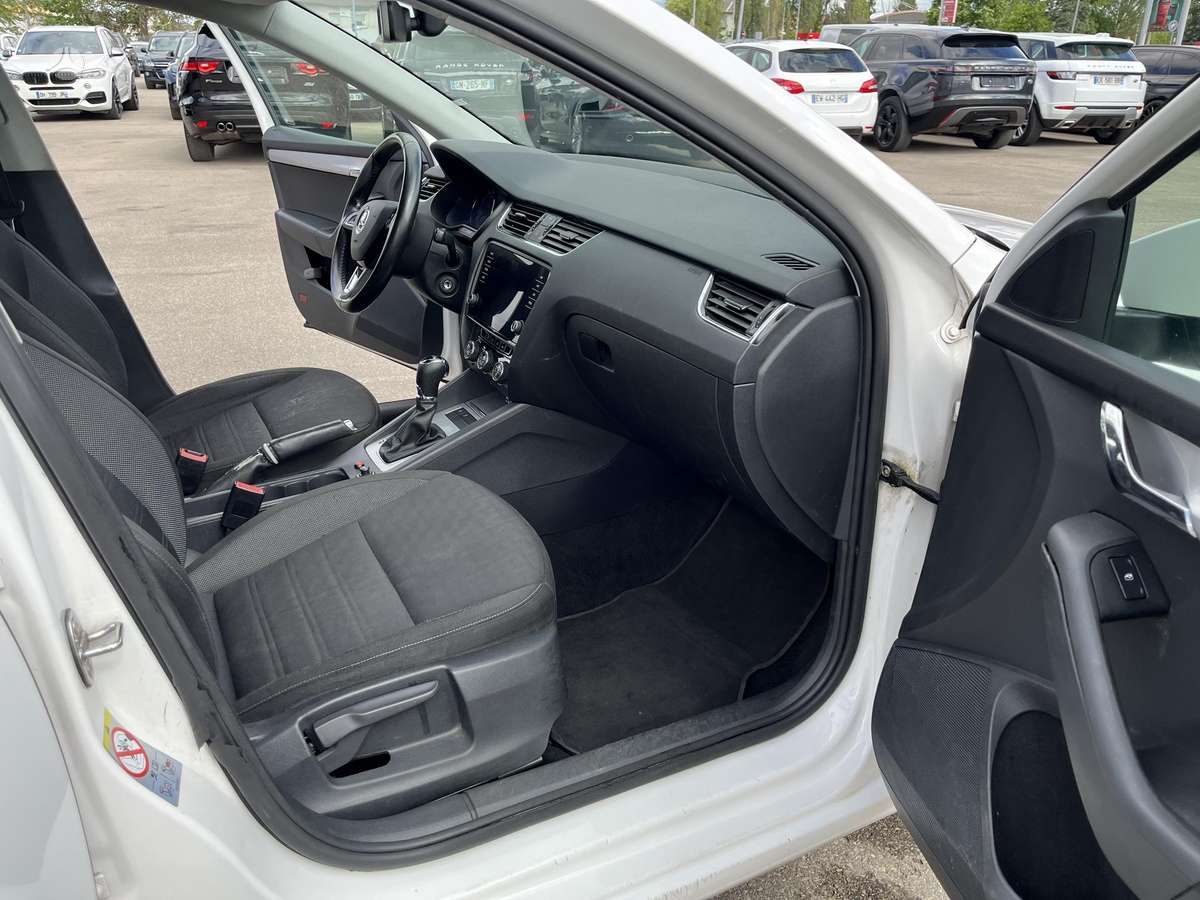 Škoda Octavia - 9