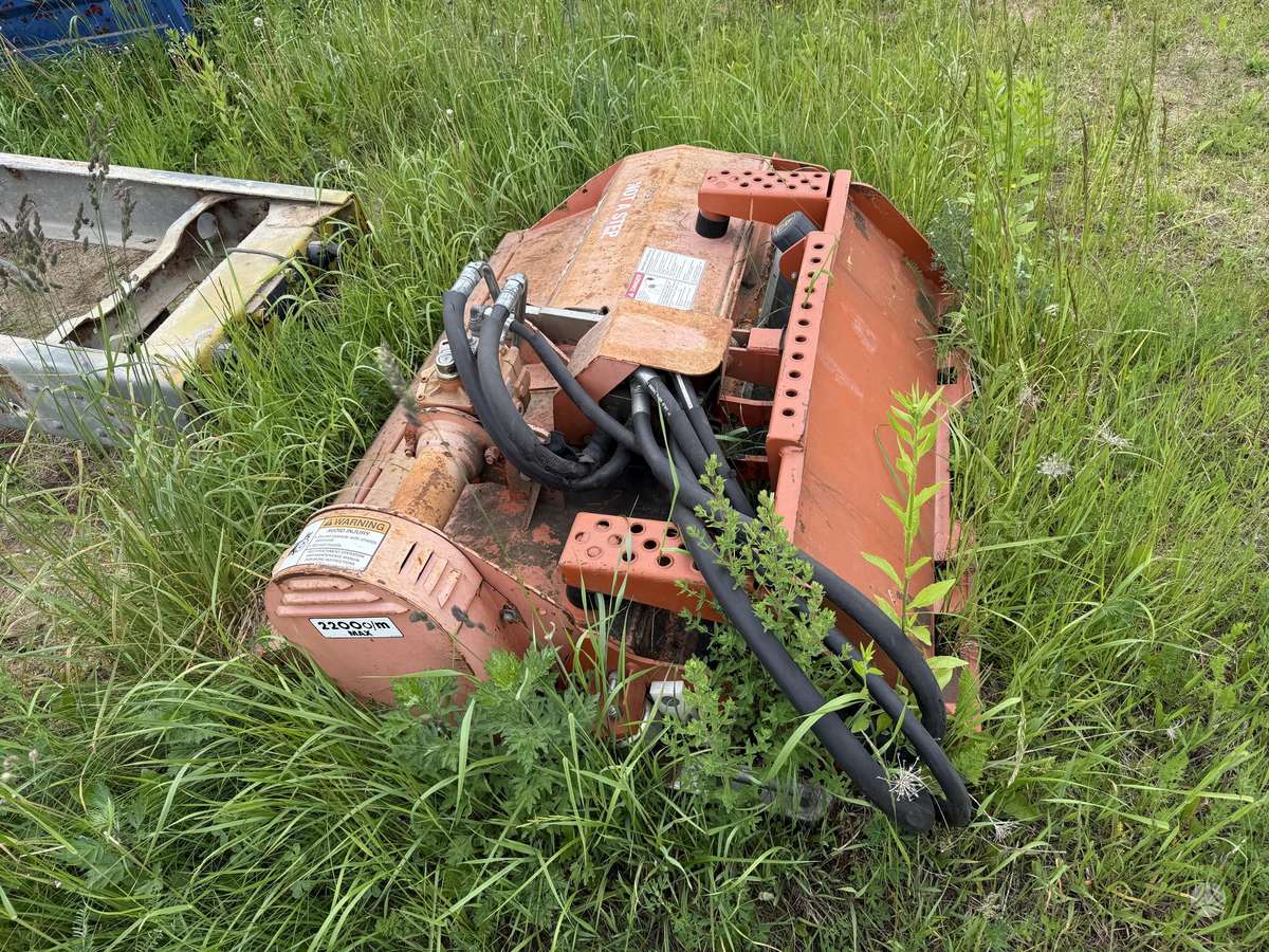 Bobcat Mulceris, оборудование благоустройства