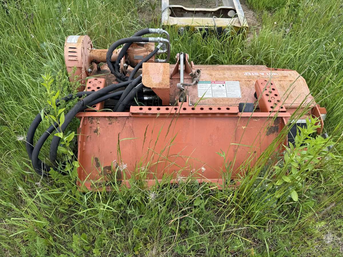 Bobcat Mulceris, оборудование благоустройства
