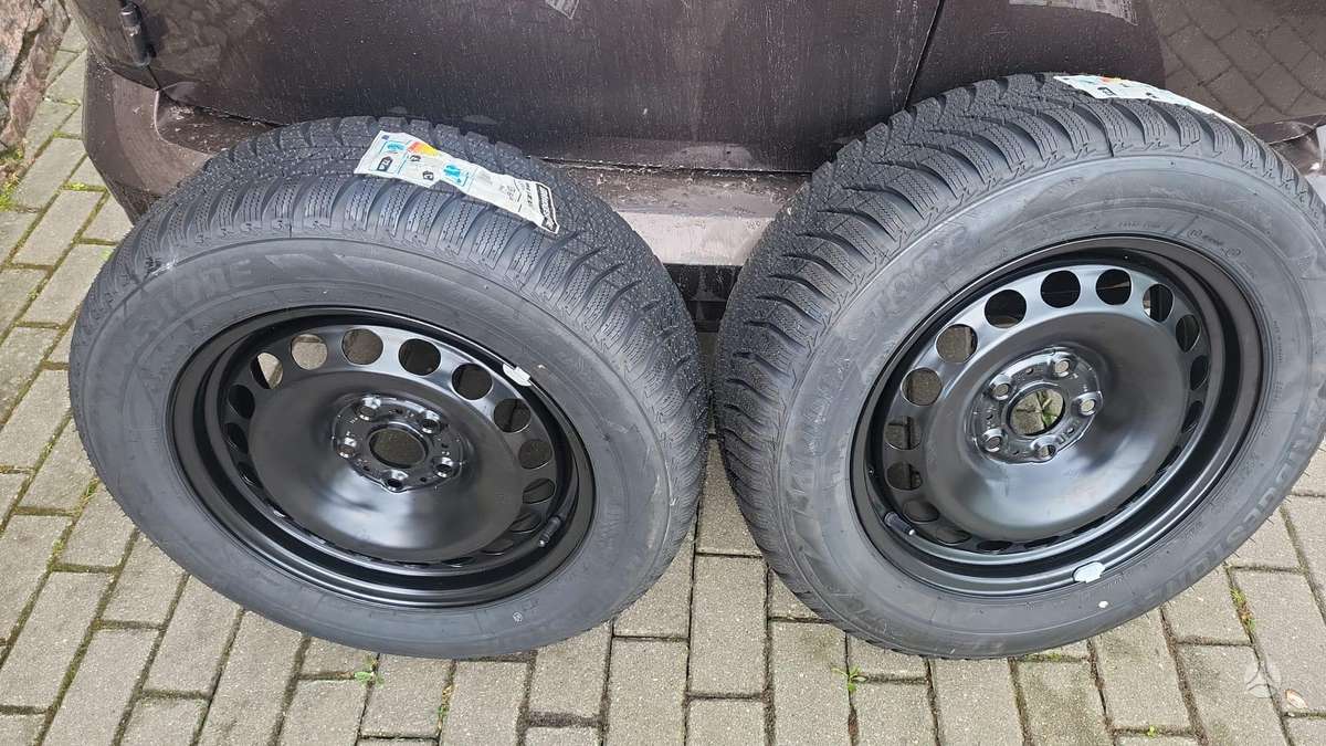 Volkswagen, light alloy, R16
