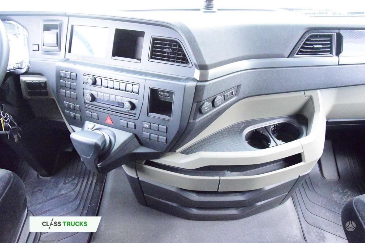 MAN TGX 18.470 GX, double sleeper