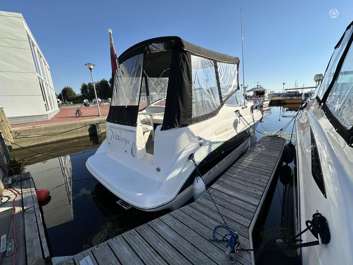 Bayliner 265 SB, jachtos / kateriai