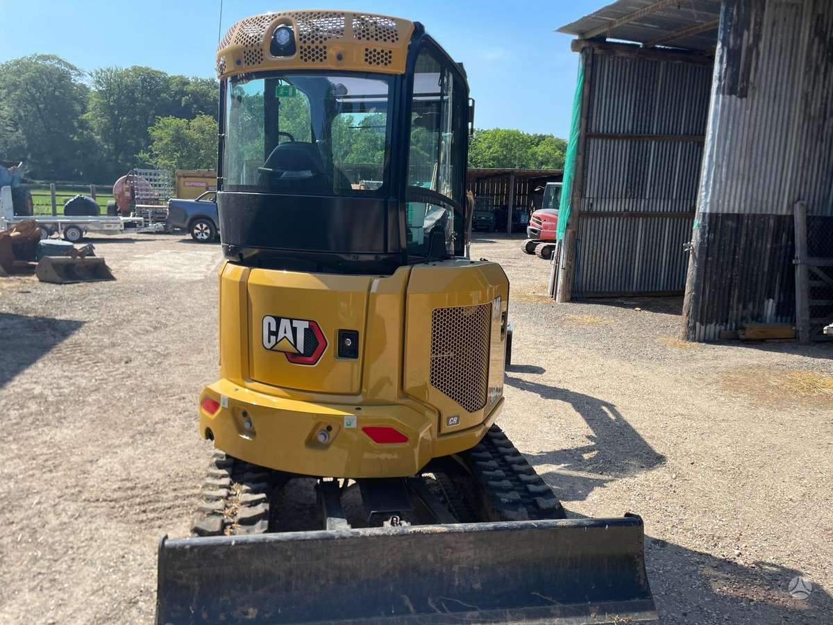 Caterpillar 302.7, mini excavator