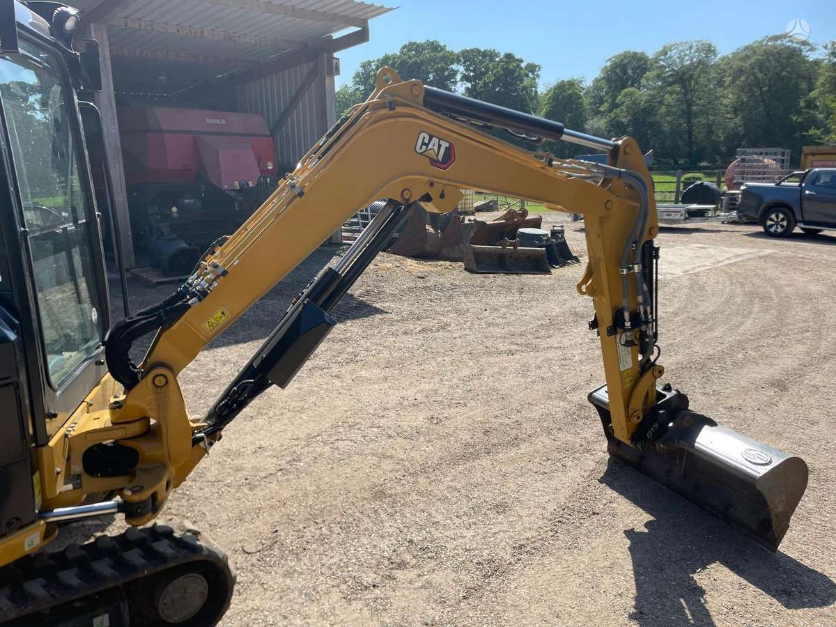 Caterpillar 302.7, mini ekskavatoriai