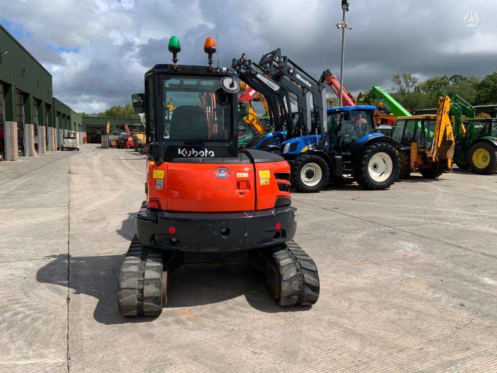 Kubota U 55-4, mini excavator