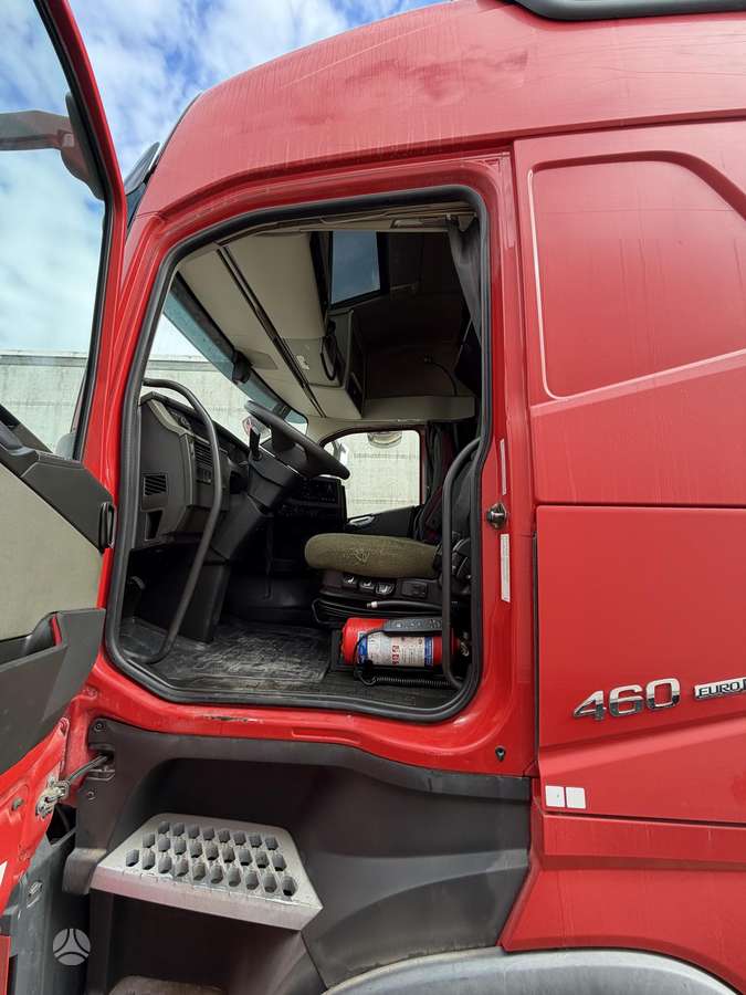 Volvo FH460 Spring/air, double sleeper