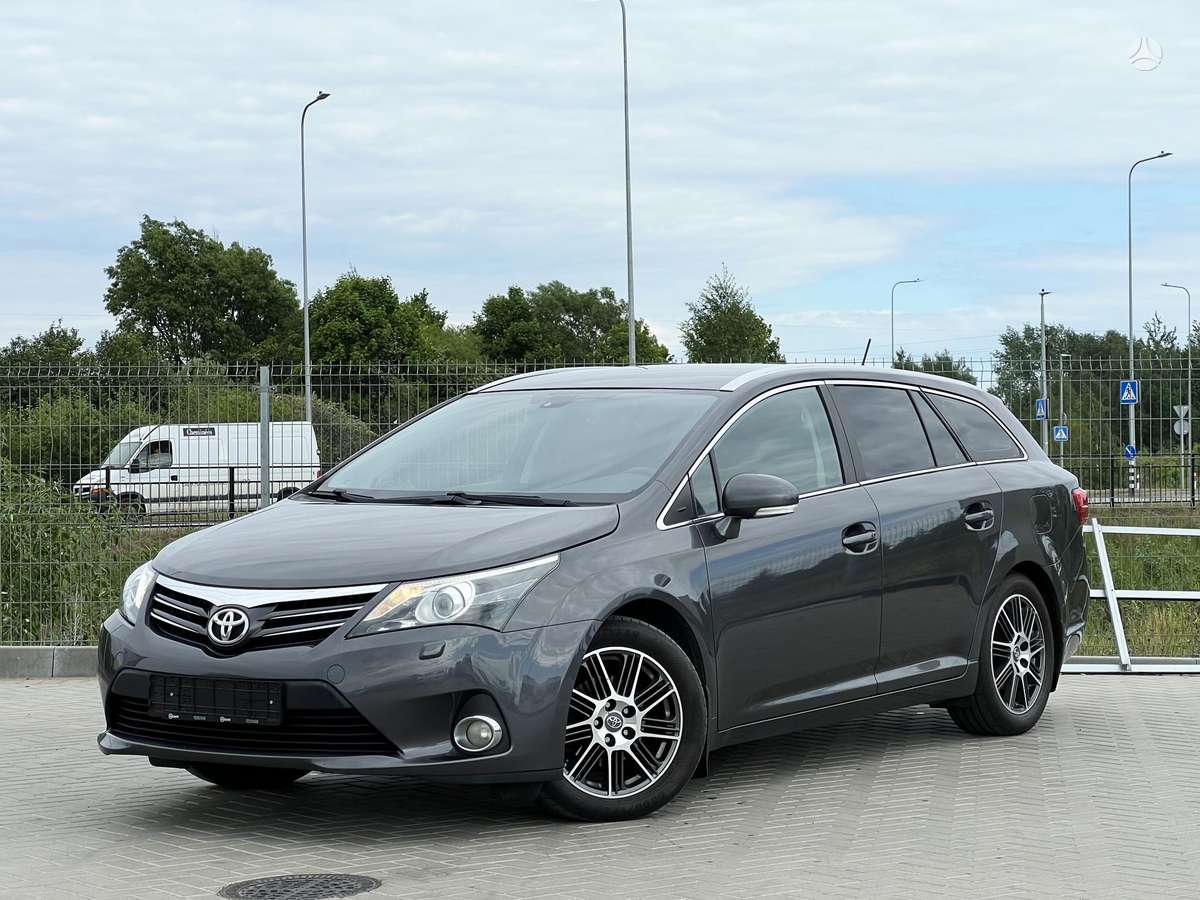 Toyota Avensis, 2.0 l., Универсал