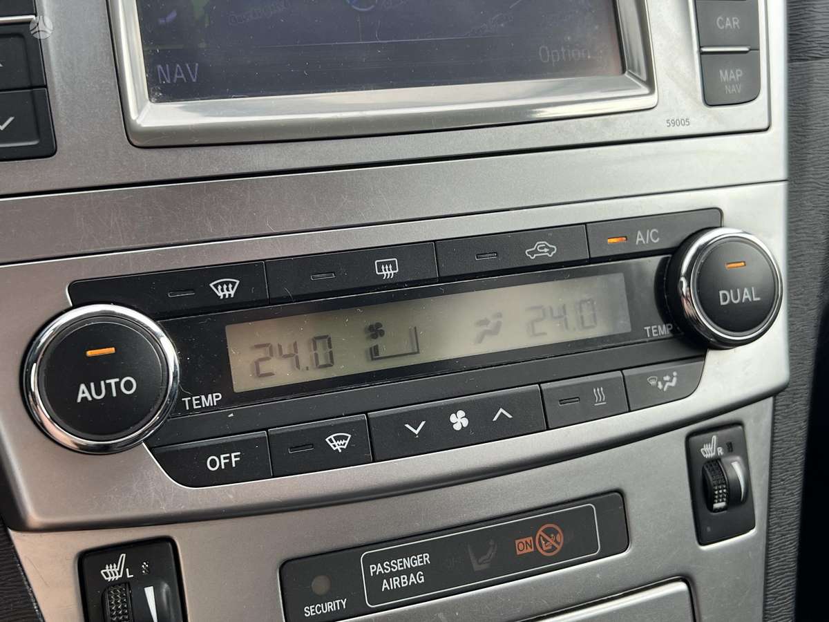 Toyota Avensis, 2.0 l., Универсал