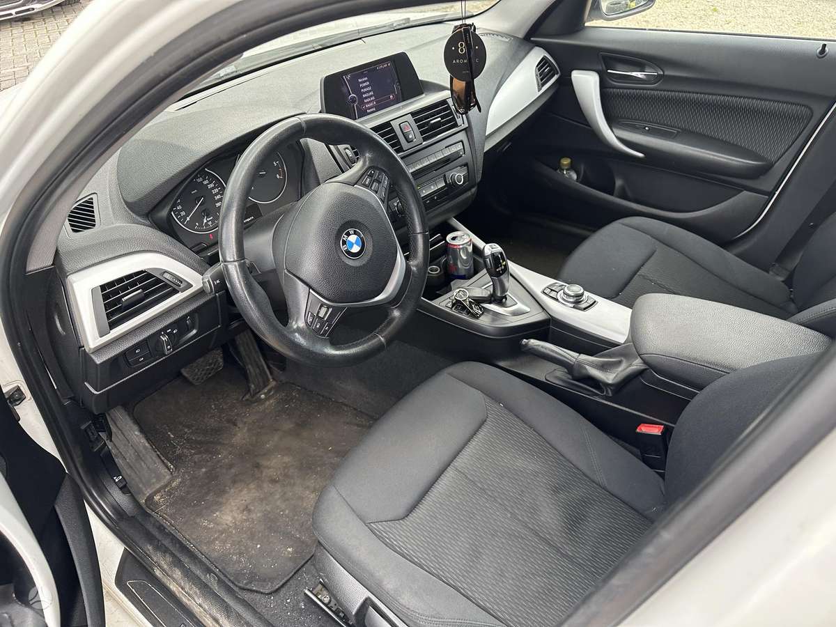 BMW 116, 2.0 l., Хэтчбек