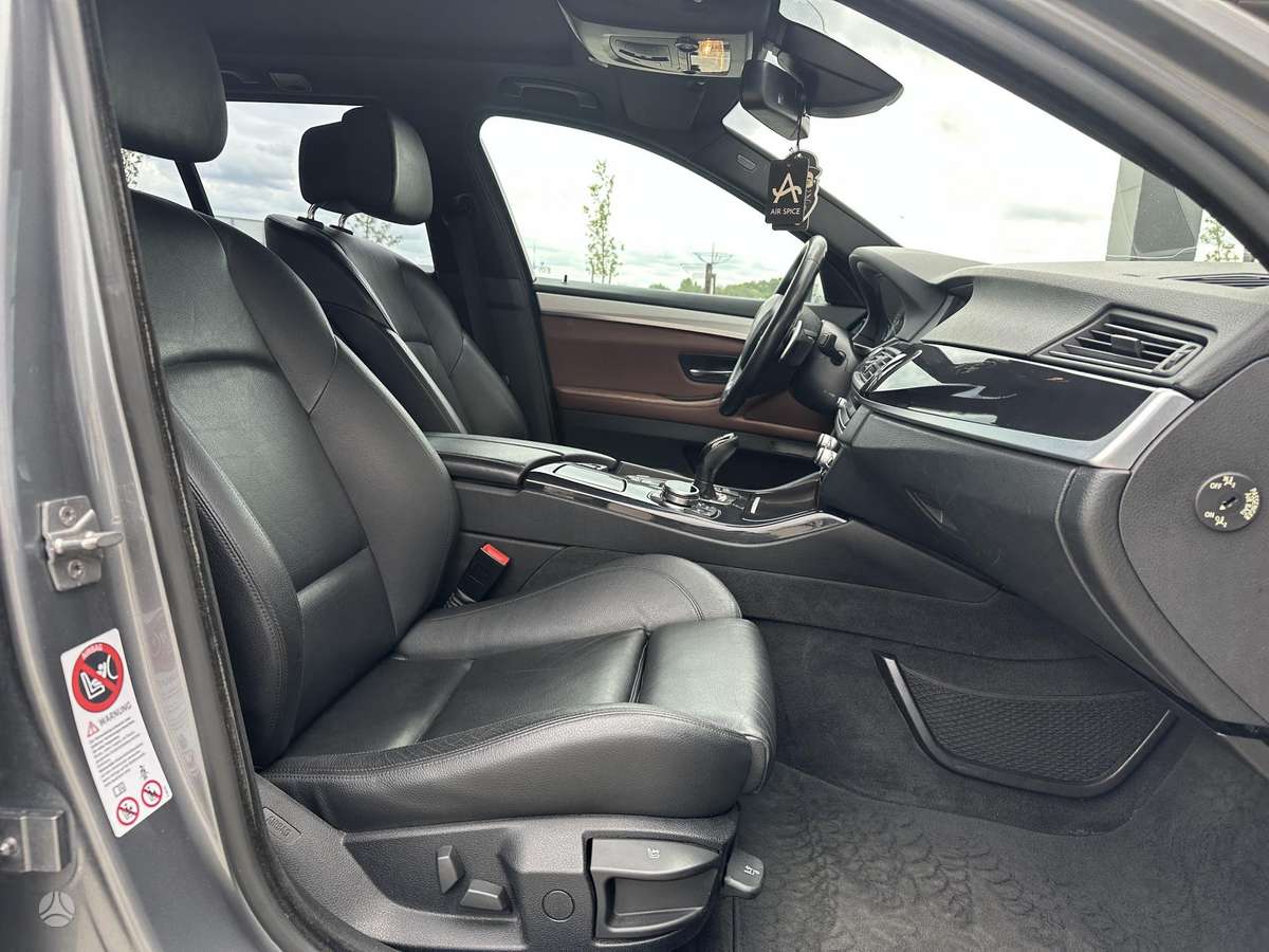 BMW 525, 3.0 l., universalas
