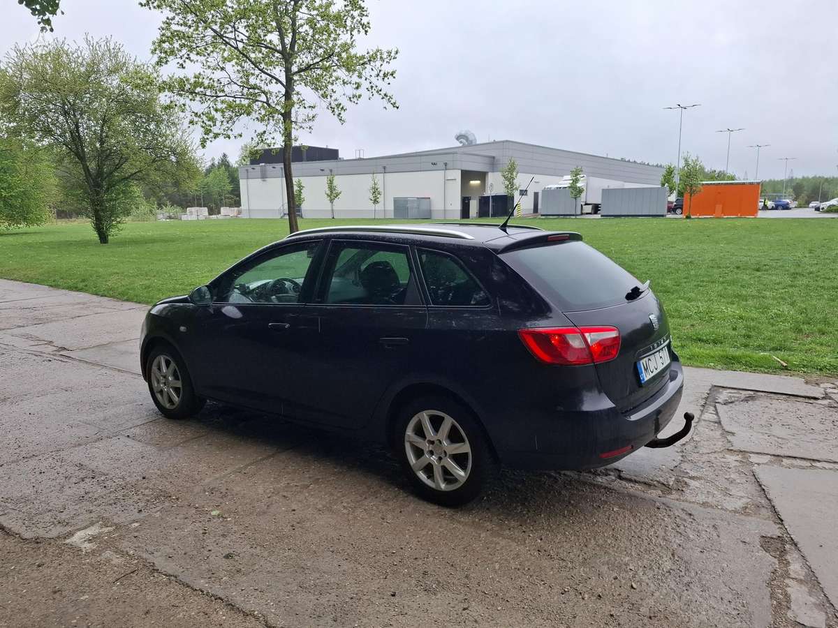 SEAT Ibiza - 4