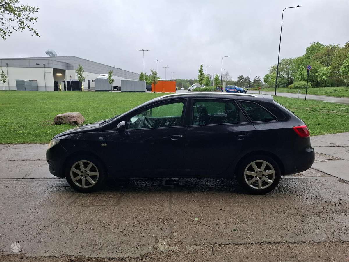 SEAT Ibiza - 5