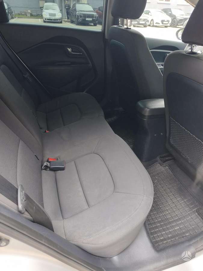 Kia Rio, 1.1 l., hatchback