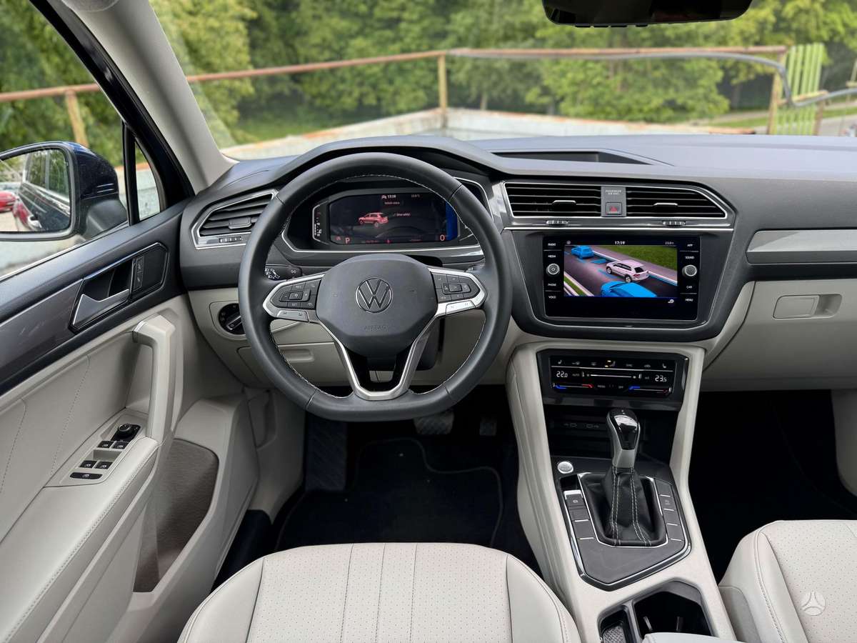 Volkswagen Tiguan Allspace - 2