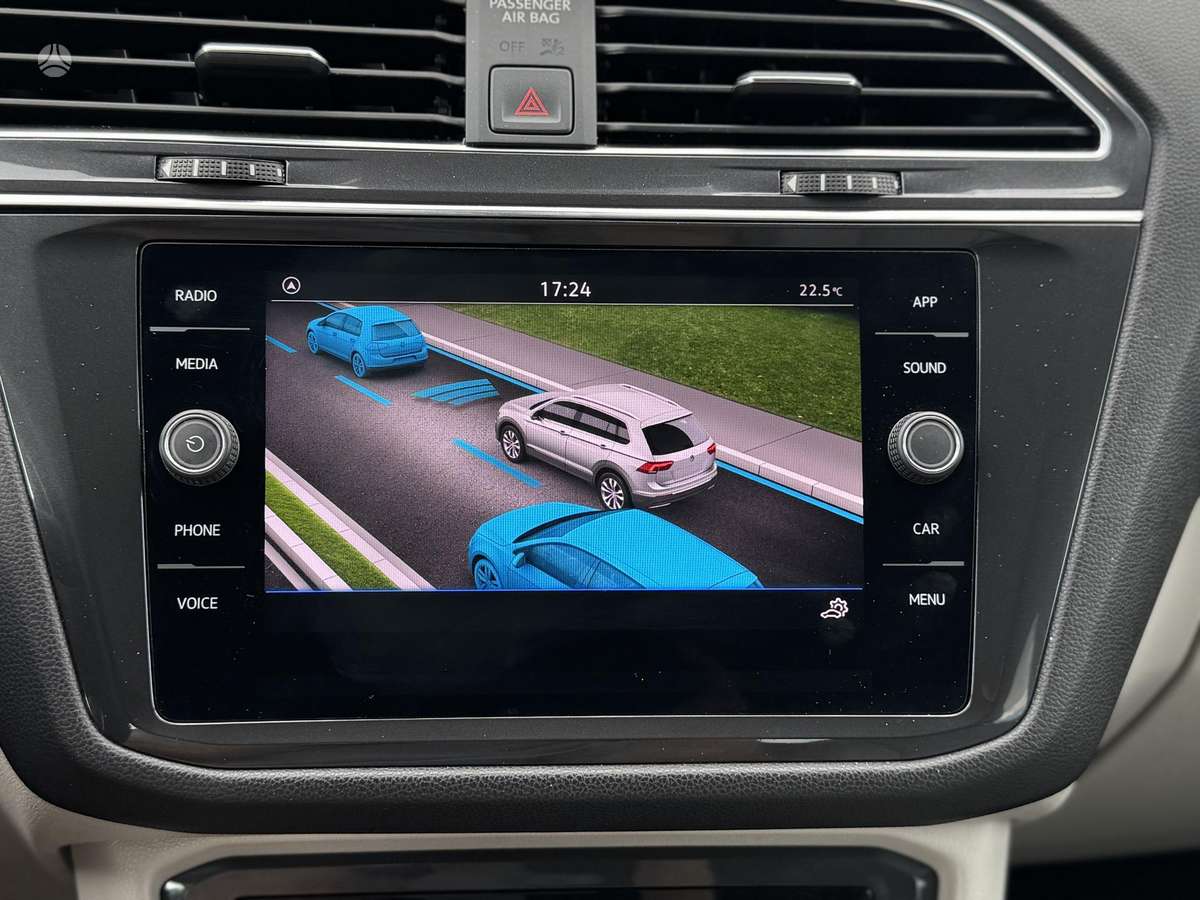 Volkswagen Tiguan Allspace - 6