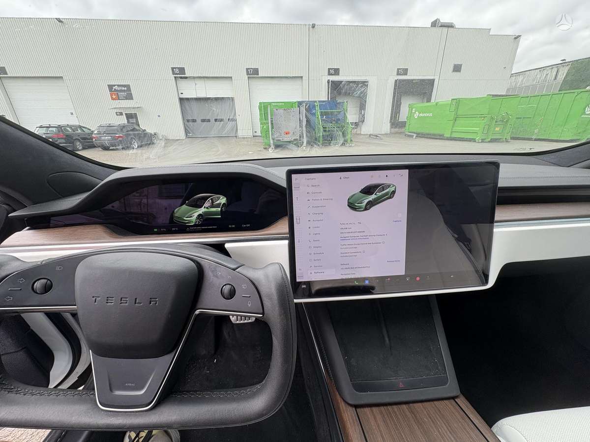 Tesla Model S, 100 kWh, hatchback
