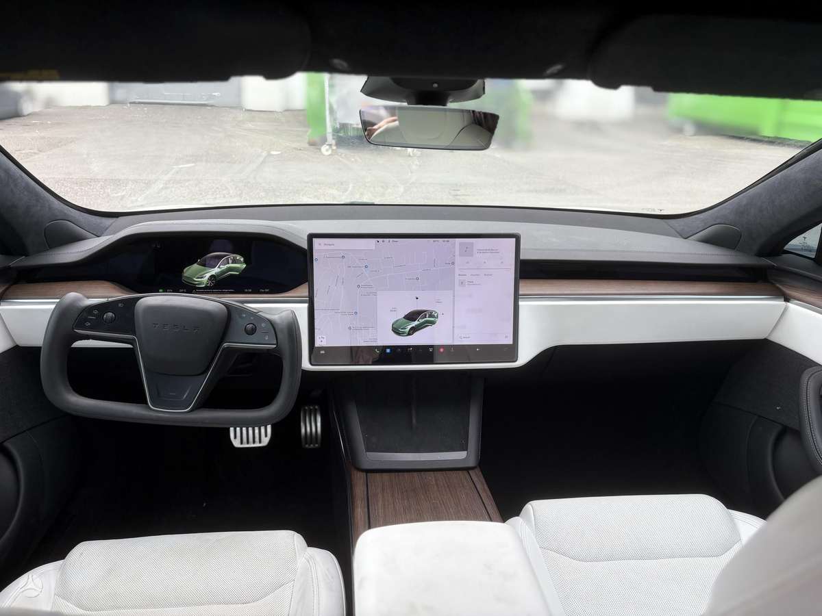 Tesla Model S, 100 kWh, hatchback