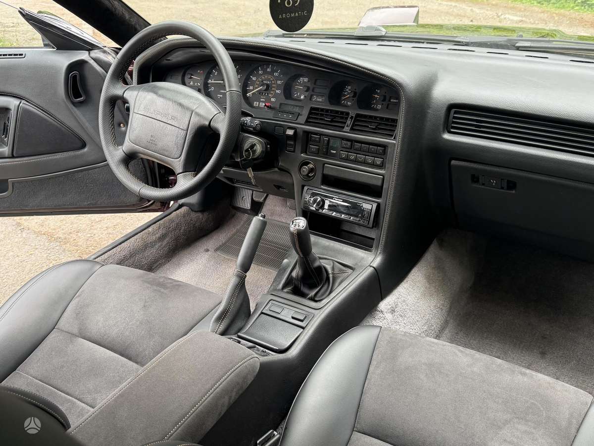 Toyota Supra - 10
