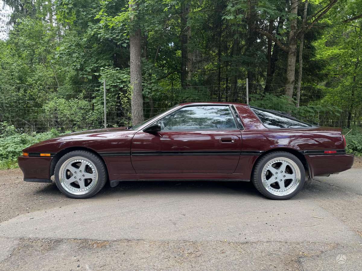 Toyota Supra - 7