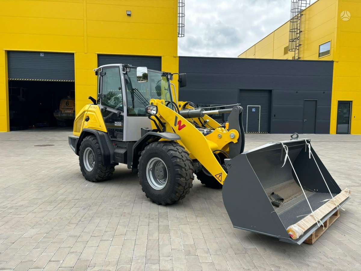 Wacker WL1150, фронтальные погрузчики