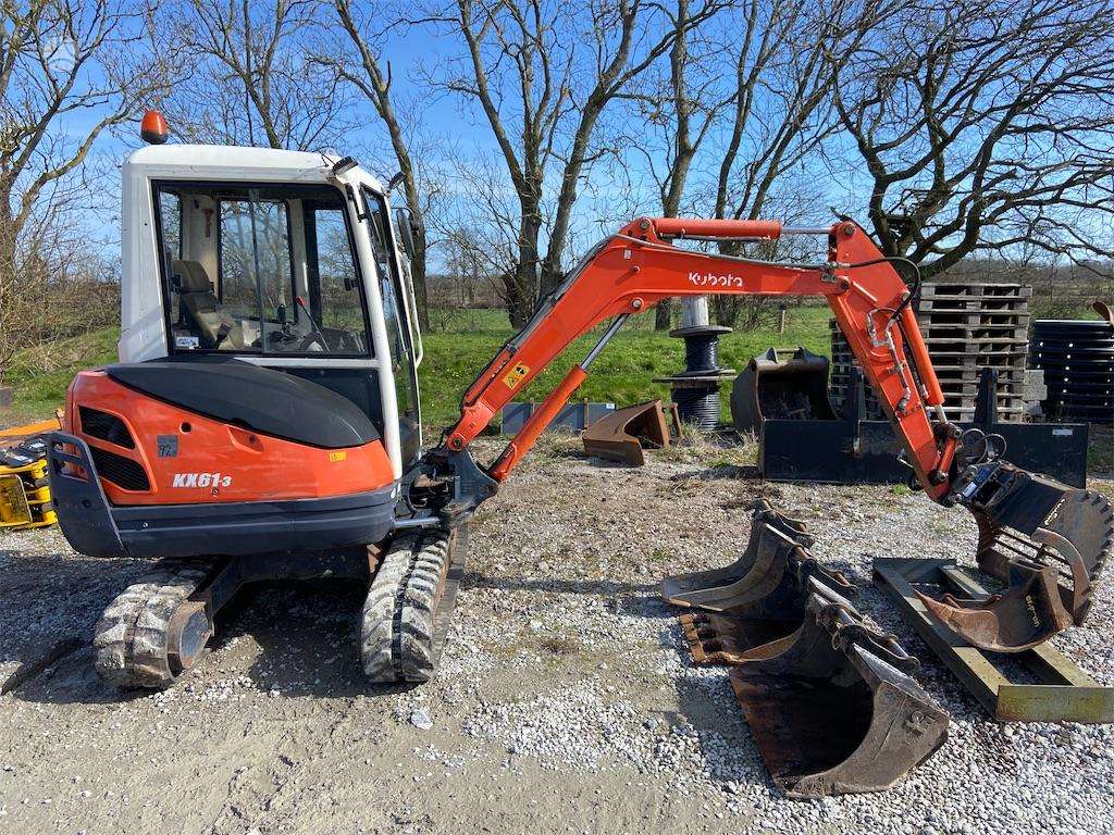 Kubota KX61, мини-экскаваторы