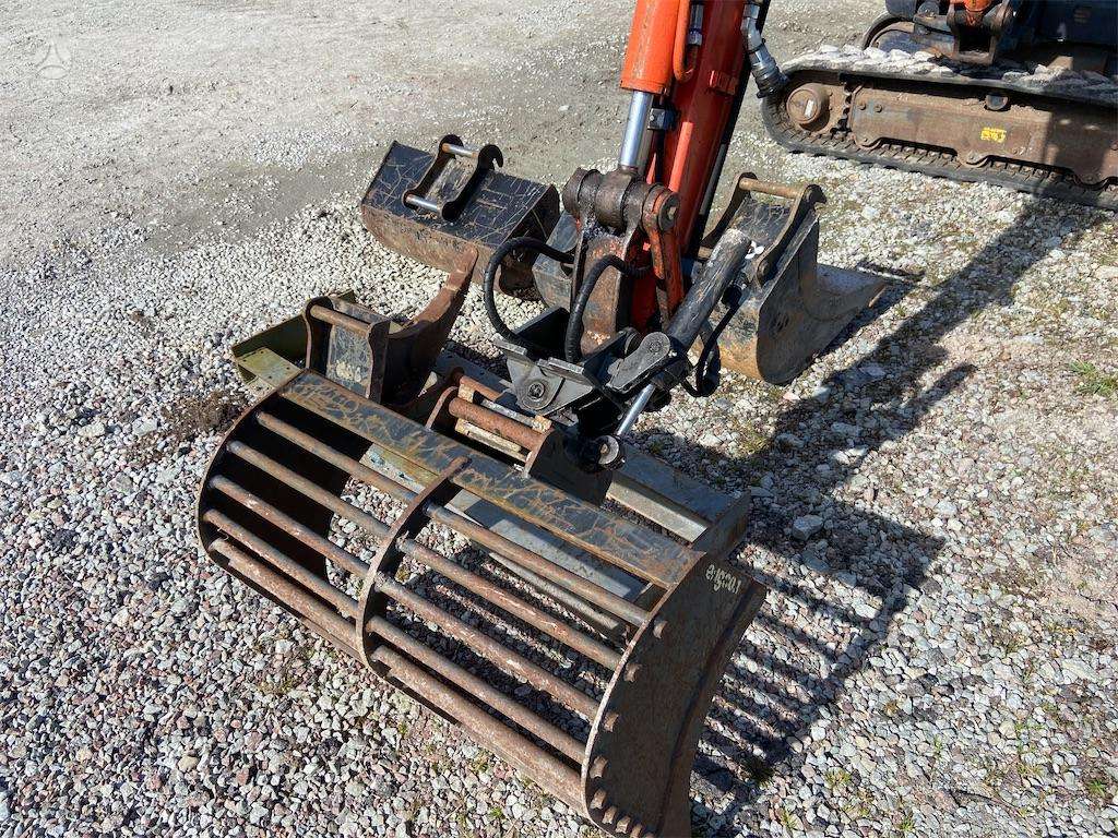 Kubota KX61, мини-экскаваторы