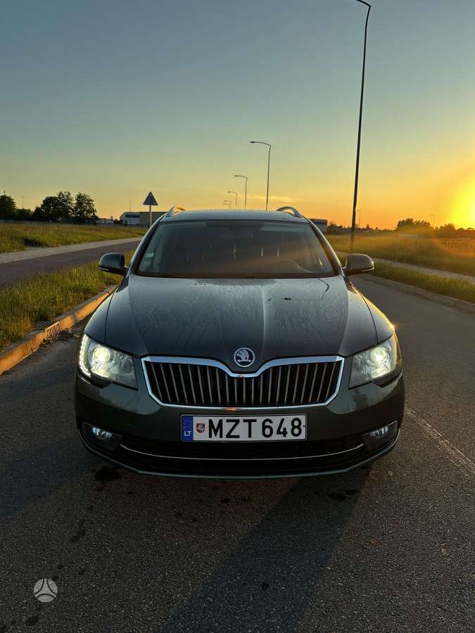 Skoda Superb, 2.0 l., wagon