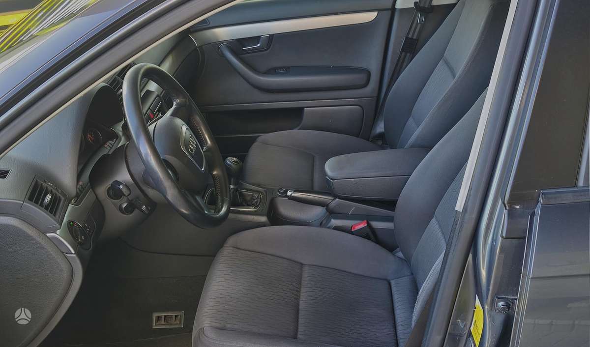 Audi A4, 2.7 l., Седан