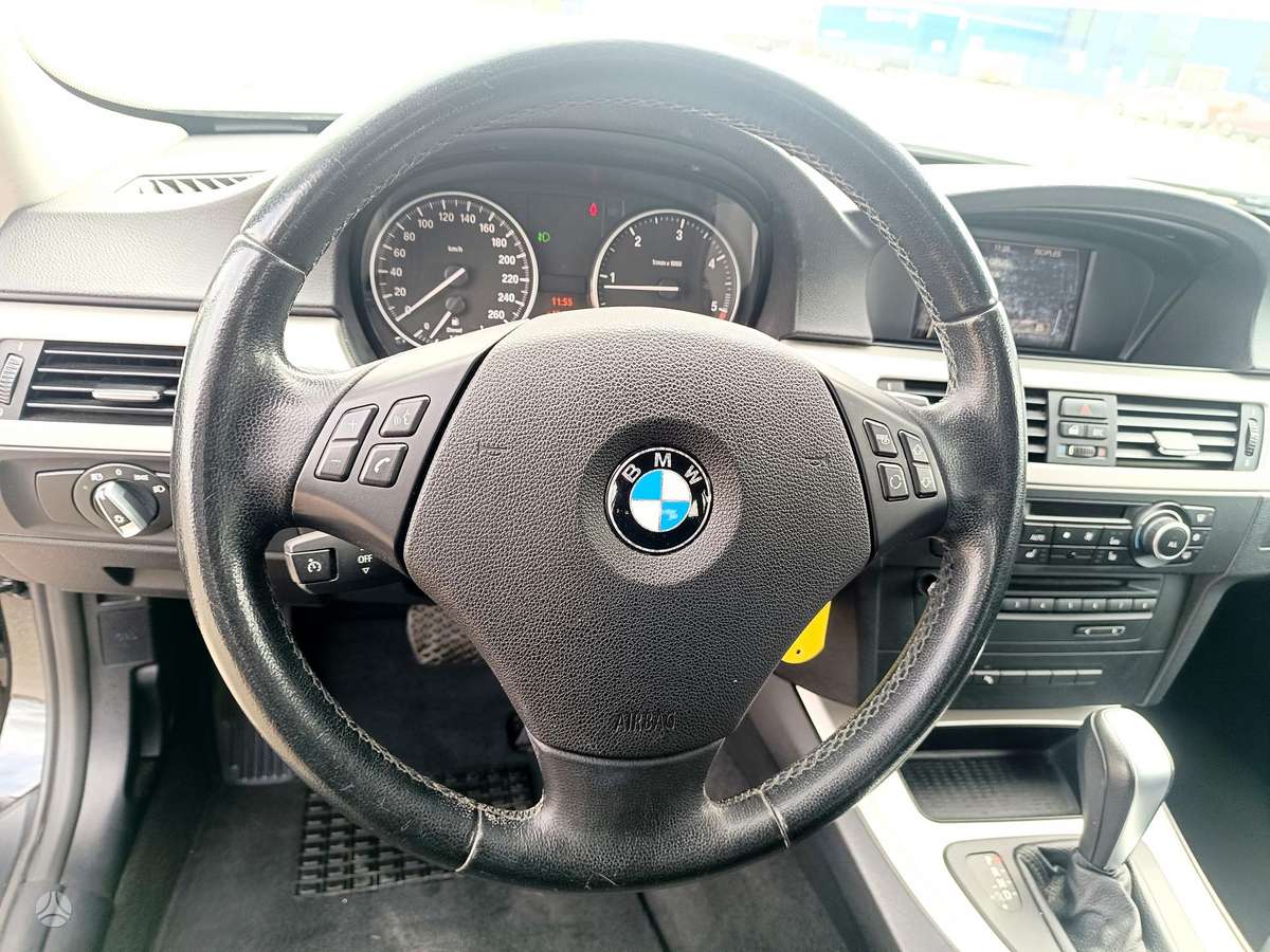 BMW 320, 2.0 l., Универсал